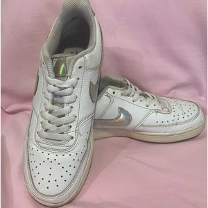 Nike Court Vision Low